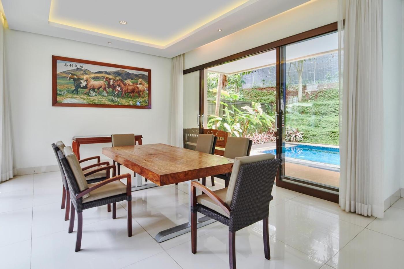 Oyama City View Villa 4 Bedrooms With A Private Swimming Pool Bandung Zewnętrze zdjęcie
