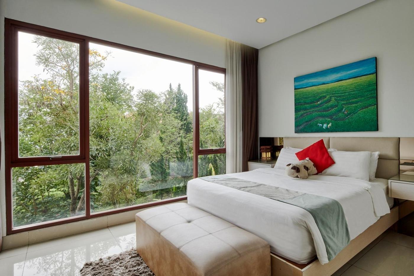 Oyama City View Villa 4 Bedrooms With A Private Swimming Pool Bandung Zewnętrze zdjęcie