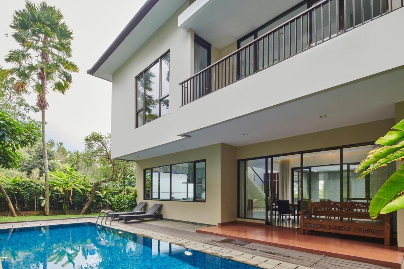 Oyama City View Villa 4 Bedrooms With A Private Swimming Pool Bandung Zewnętrze zdjęcie